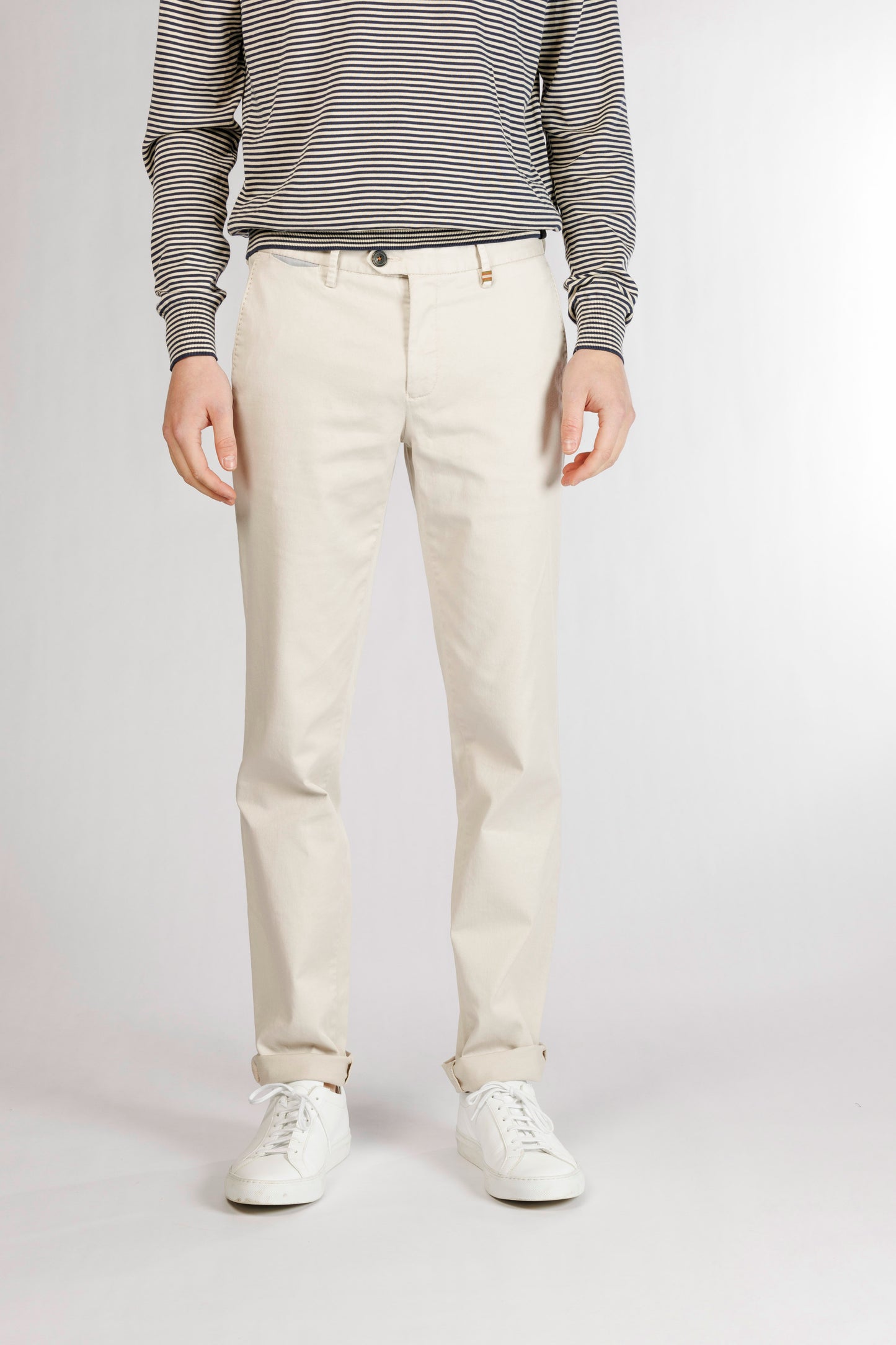 Chalk regular fit trousers Zilton - Magnus-A 32/112