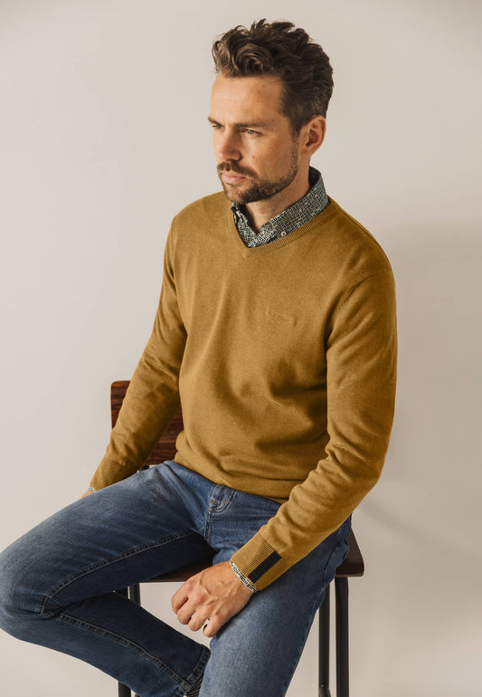 Ochre cotton V-neck pullover State of Art - 24003/2300